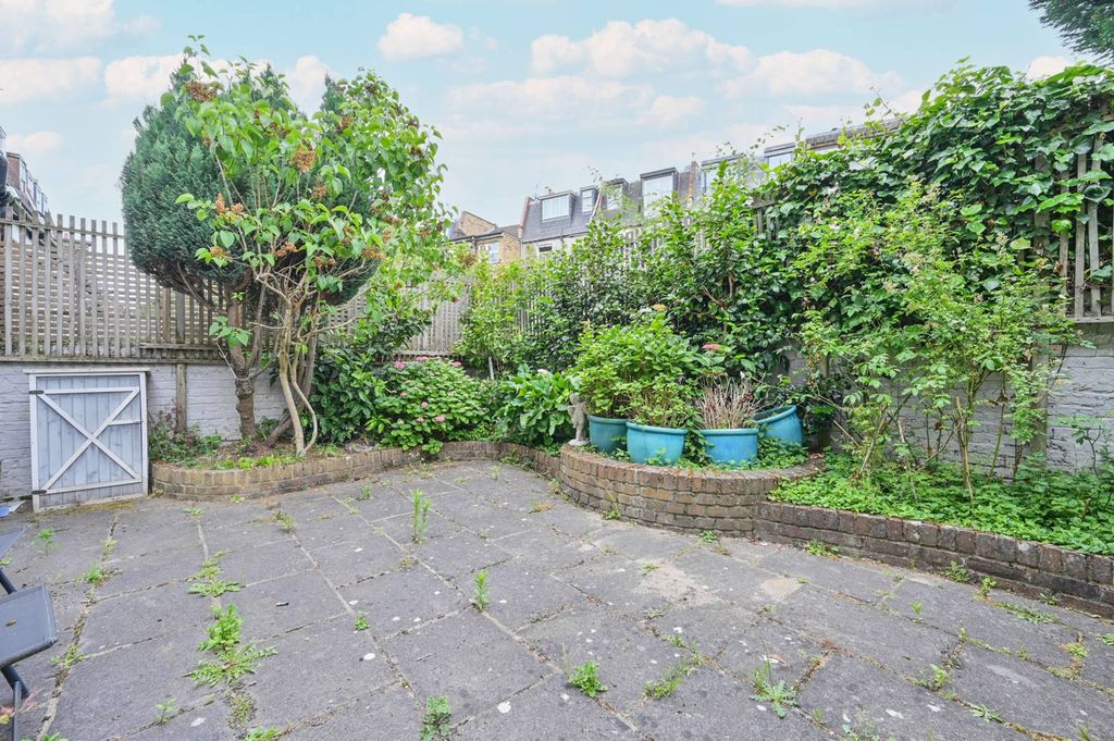Property photo 3 of 15