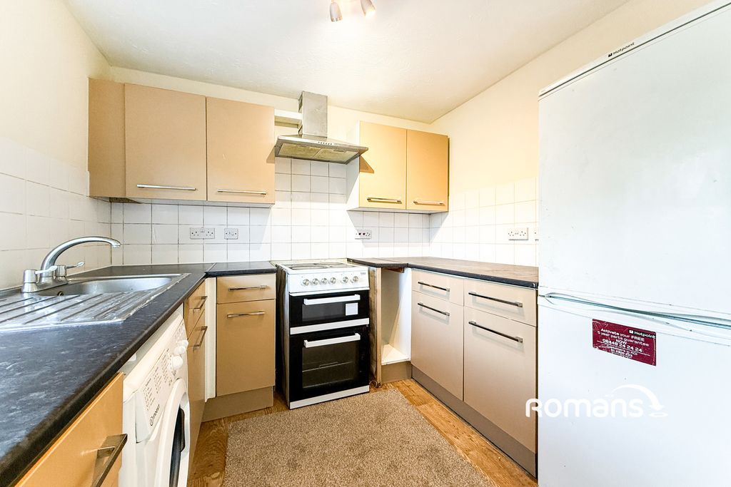 Property photo 3 of 10 Photo