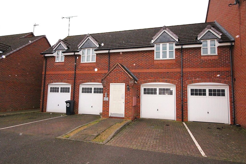 Property photo 1 of 5 Front.Jpg