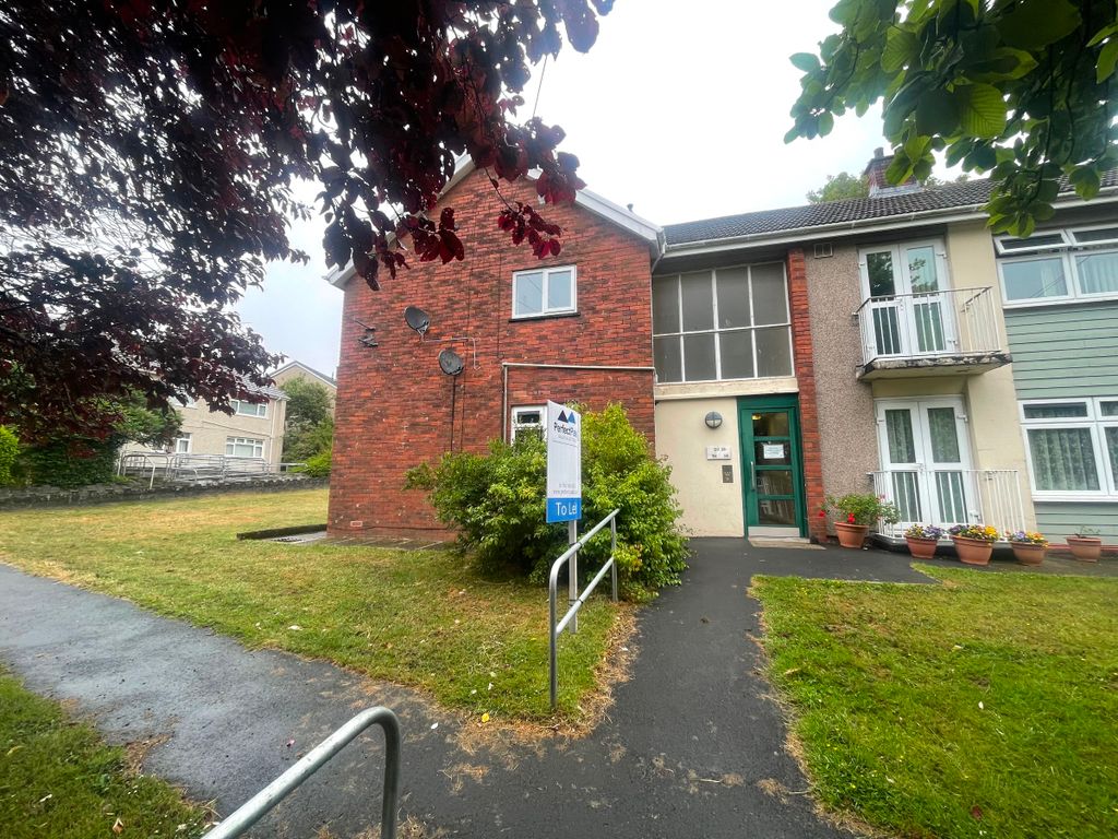 2 bed flat to rent in Oak Ridge, Sketty, Swansea SA2 Zoopla