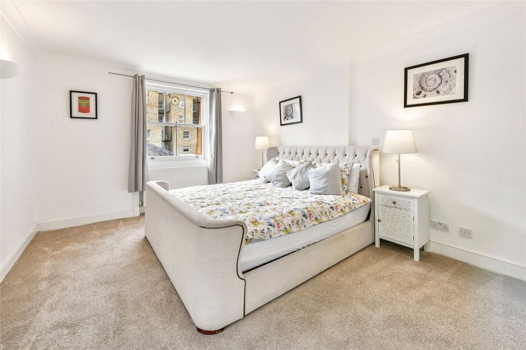 Property photo 2 of 9 Picture No. 10