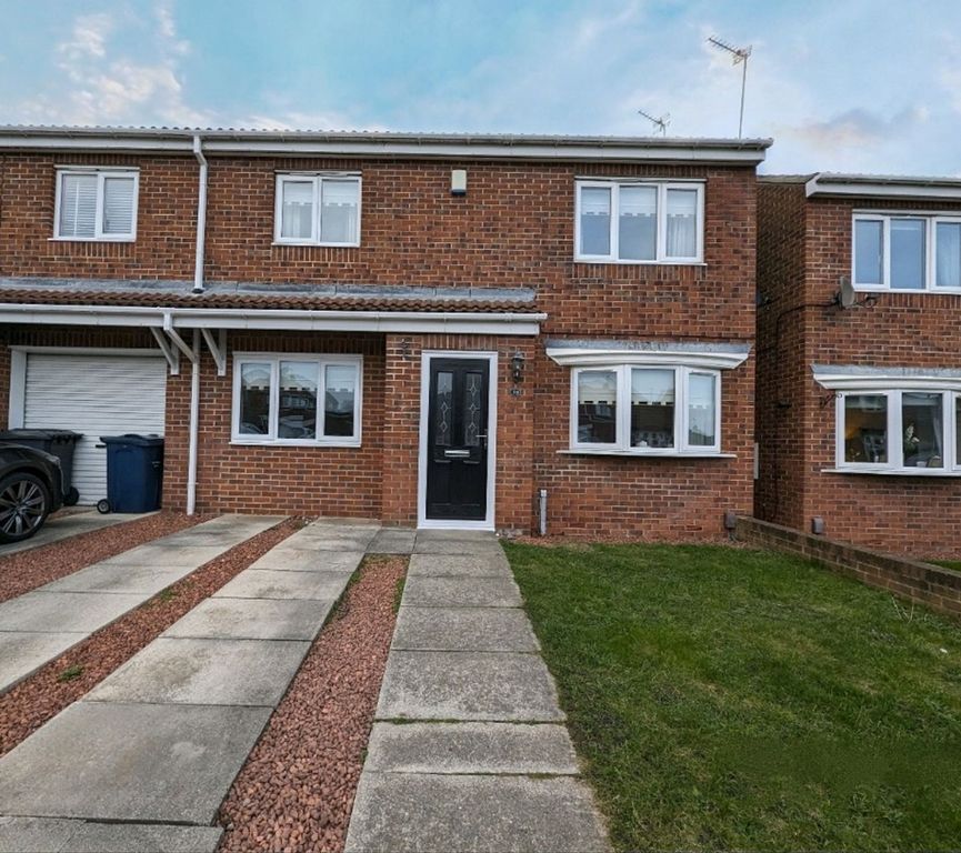 Property photo 1 of 22