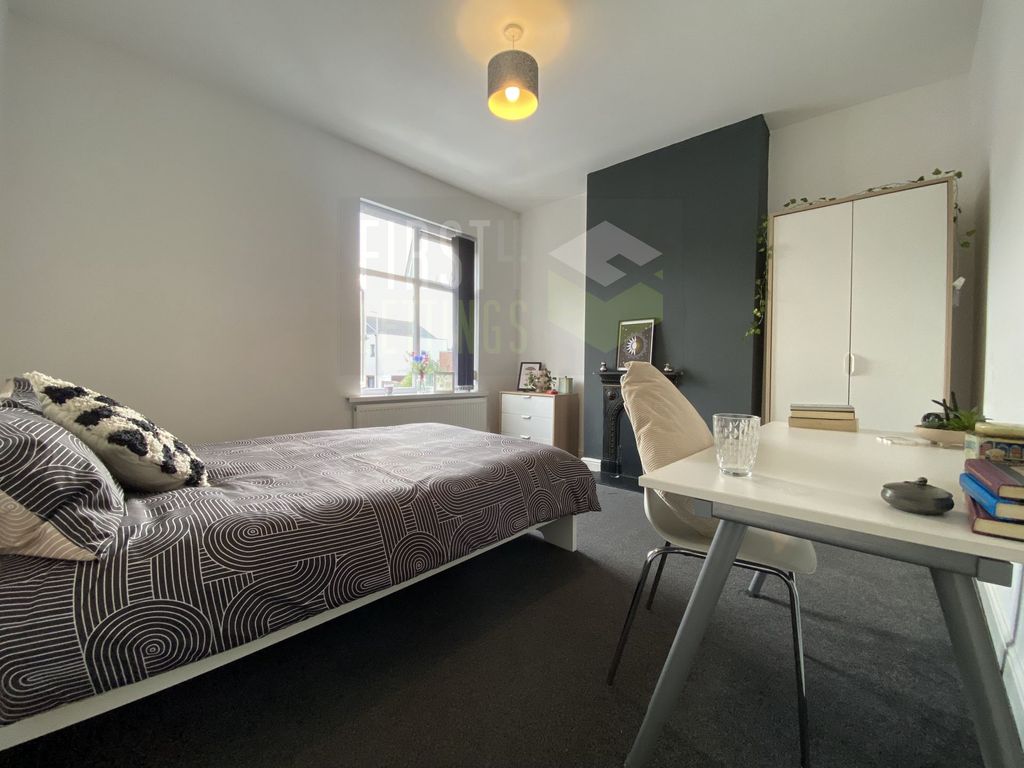 Property photo 1 of 14 Photo 15