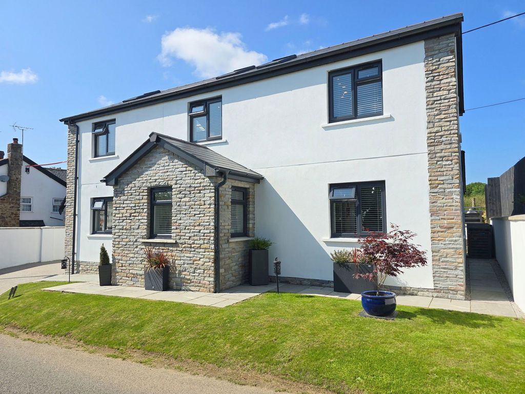 Property photo 1 of 29