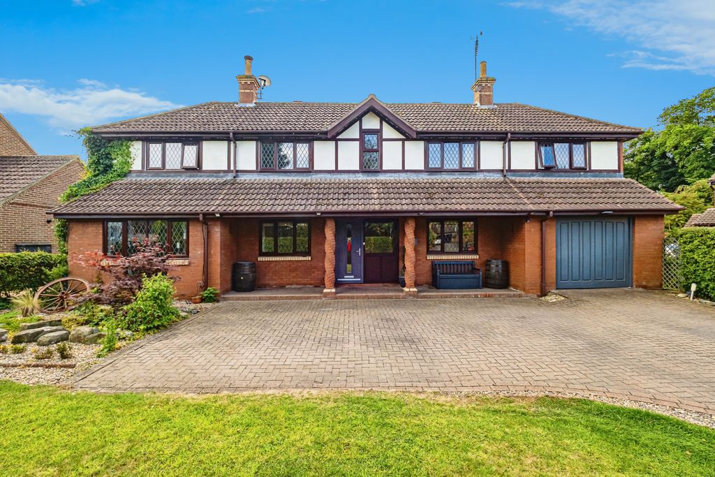 Property photo 2 of 15