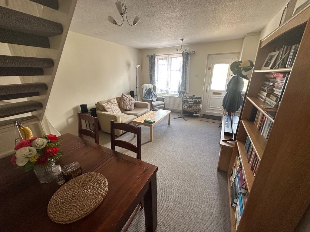 Property photo 2 of 10 Img_1909.Jpg