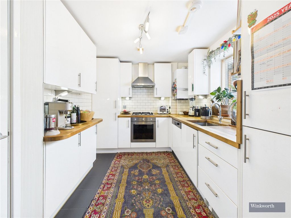 Property photo 3 of 11 Picture No. 13