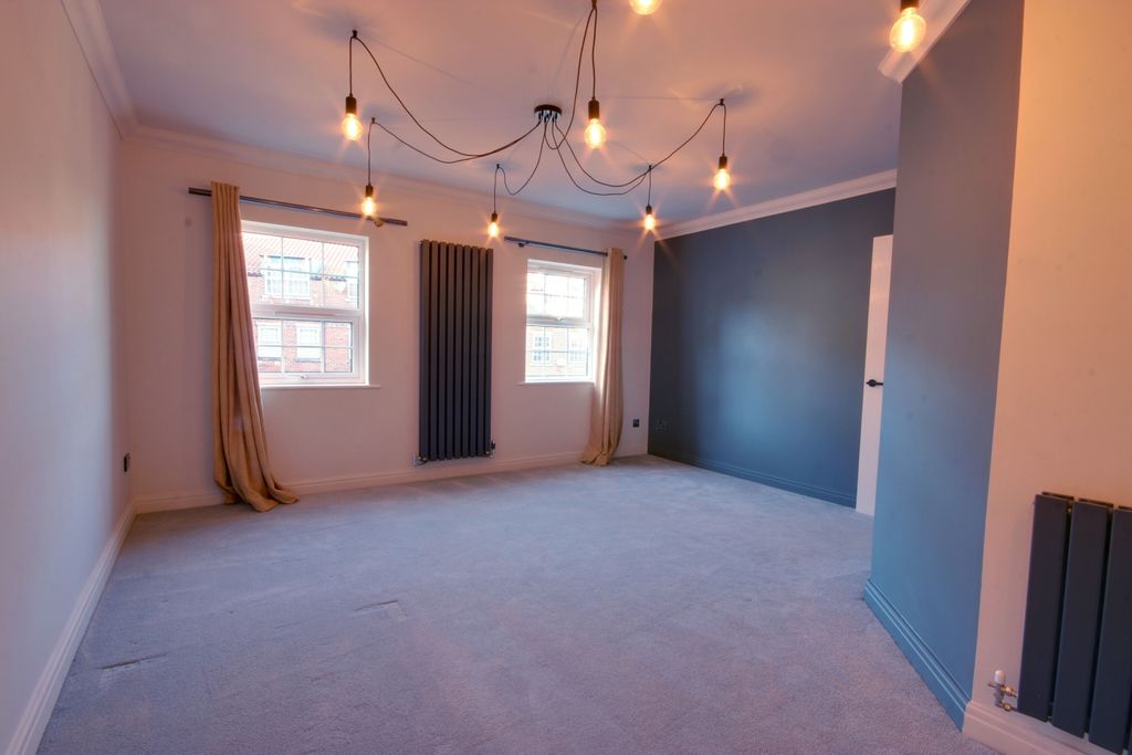 Property photo 3 of 15 Bh78Awqa2_956286_1631017510922026240