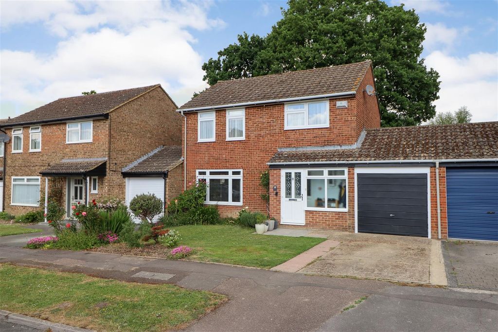Property photo 1 of 23