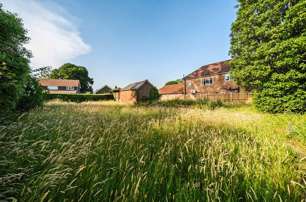 Property photo 2 of 13 1481757-19-6A3984...