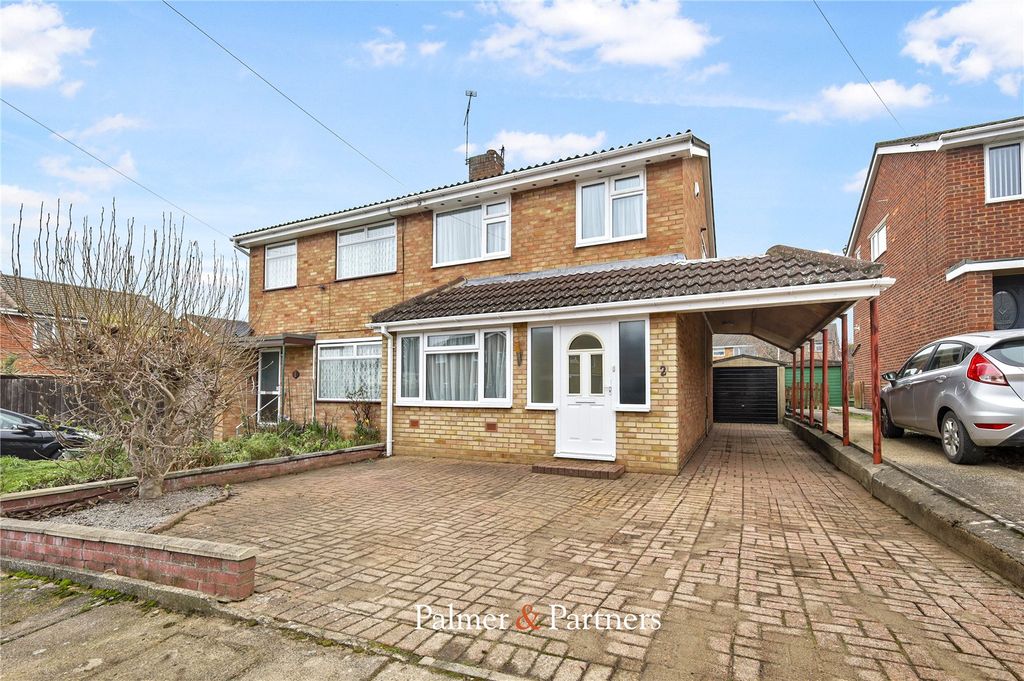 Property photo 1 of 14 External