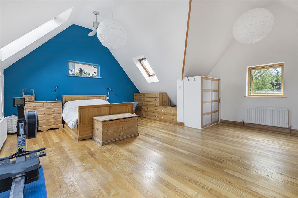 Property photo 2 of 37 17_32196.Jpg