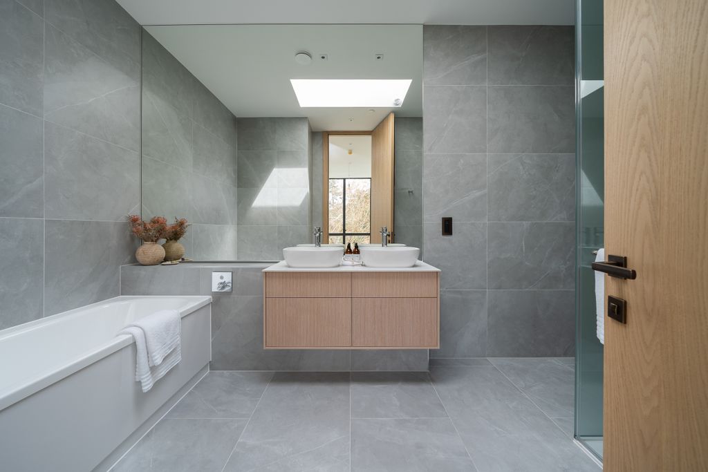 Additional image 11 of 7 bed property for saleWoodlands, Coombe Hill Road, Kingston Upon Thames, South West London KT2, United Kingdom