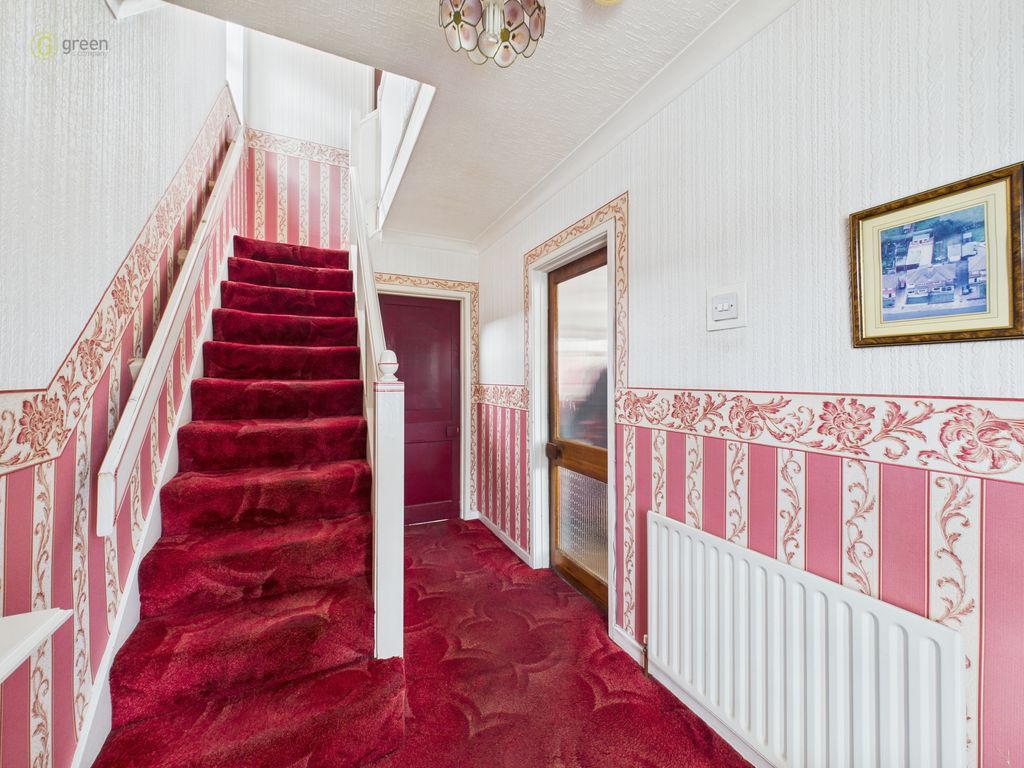 Property photo 2 of 44