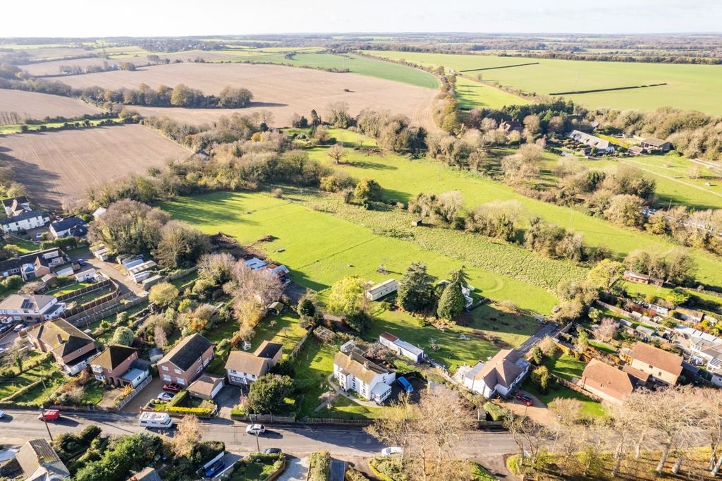 Property photo 2 of 24 Picture 2