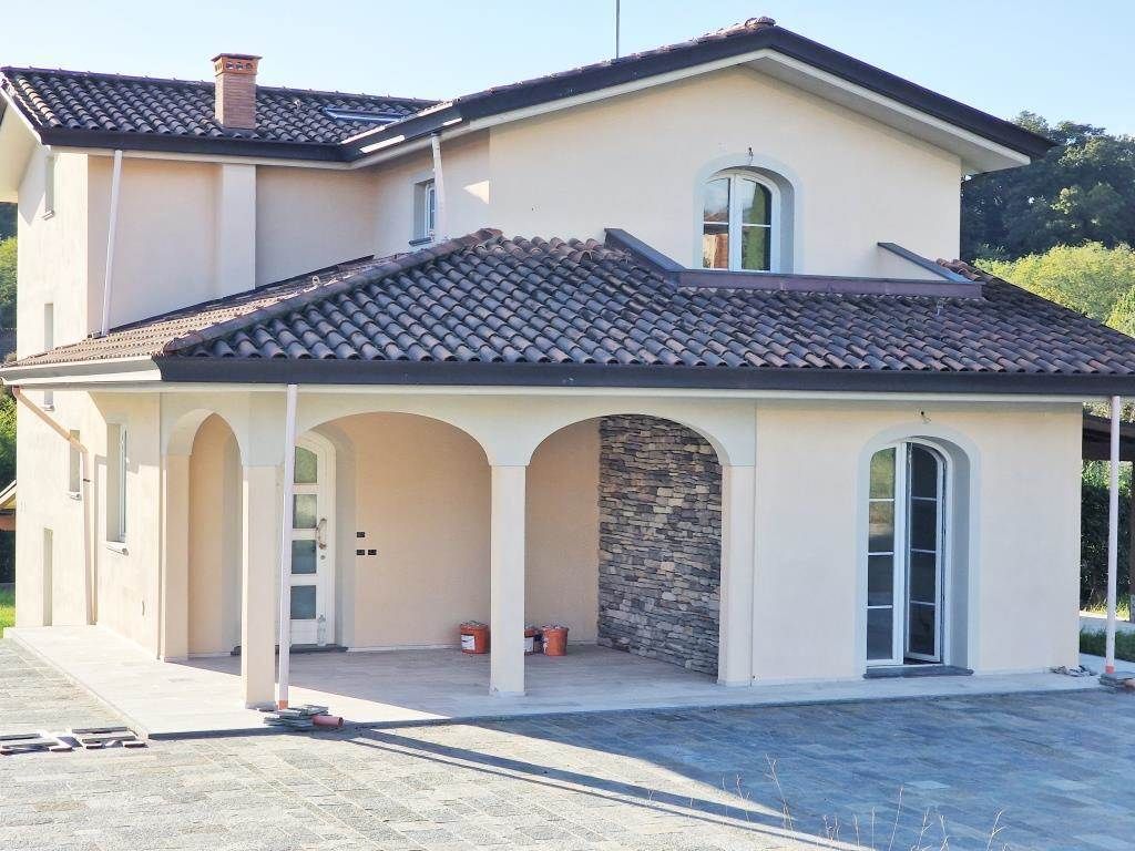 Property photo 1 of 30