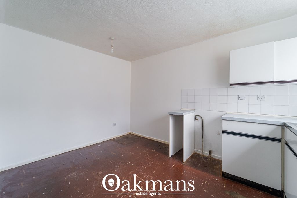 Property photo 2 of 29