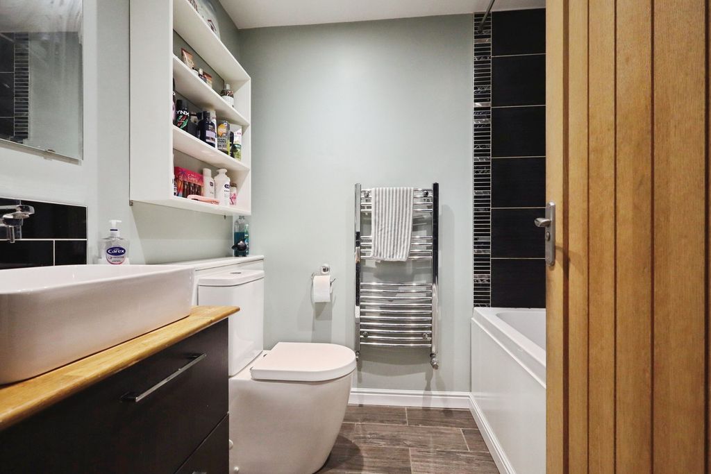 Additional image 10 of 4 bed semi-detached house for saleBranston Road, Burton-On-Trent DE14