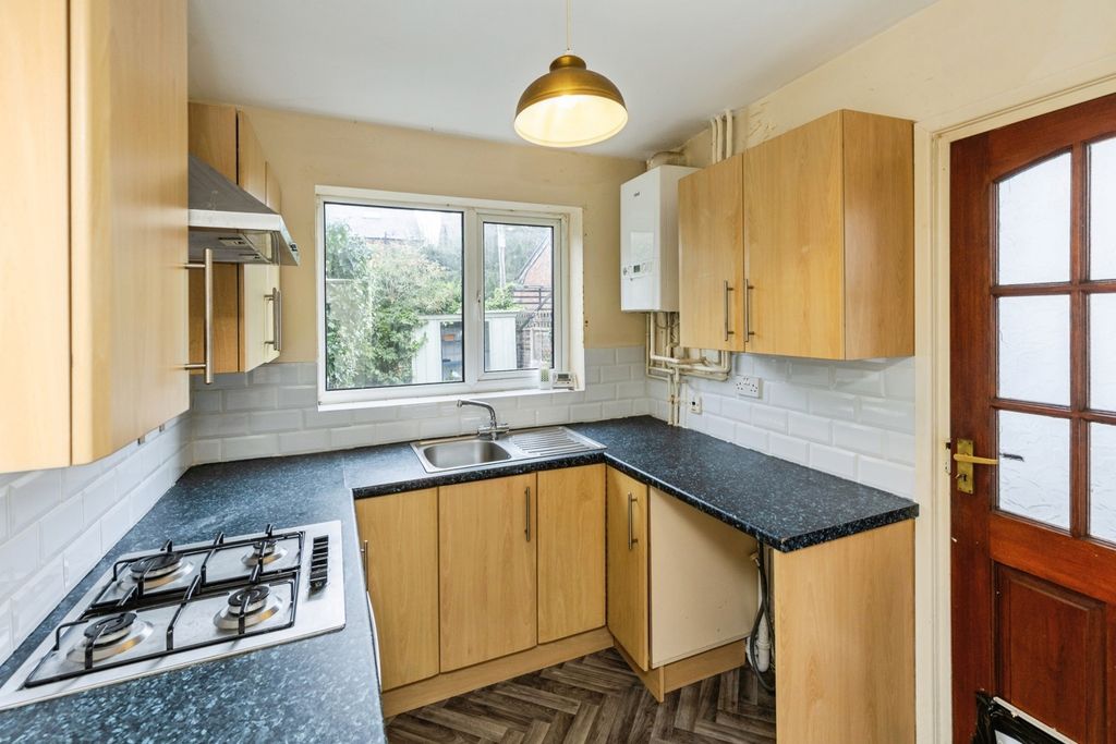 Property photo 2 of 12 Pbox-Img.Jpg