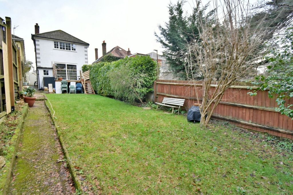 Property photo 2 of 22