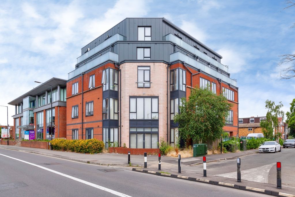 Property photo 2 of 16 Front