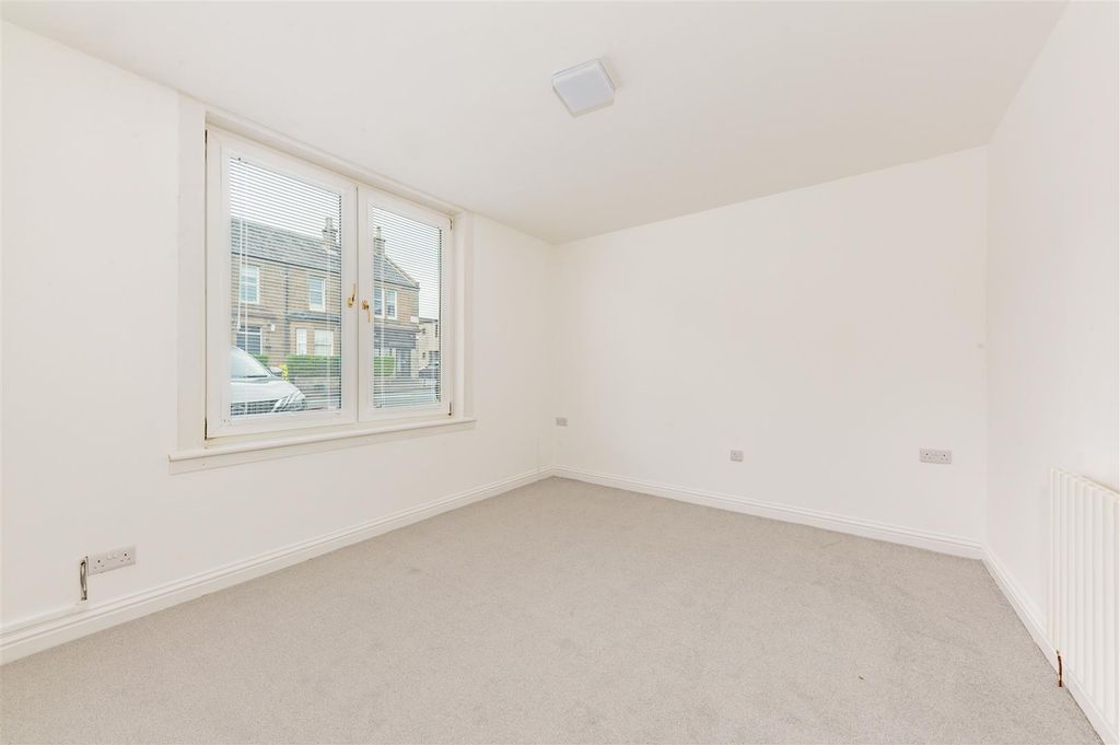 Property photo 2 of 10 415 Strathmartine Road Dundee-1.Jpg