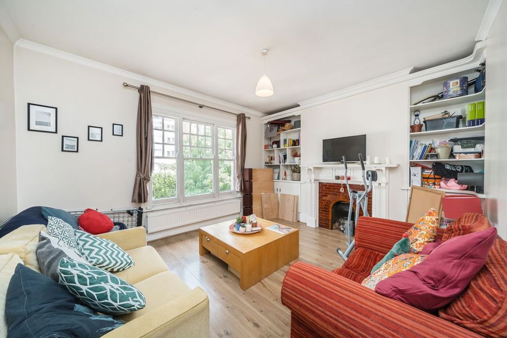 Property photo 2 of 9