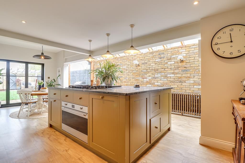 Property photo 1 of 45 Kitchen/Diner