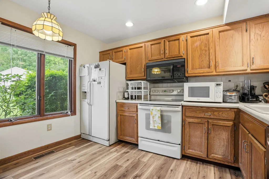 Property photo 3 of 26 <Alttext/>