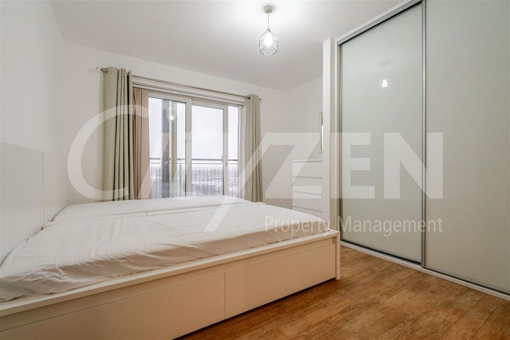 Property photo 3 of 22 Bedroom