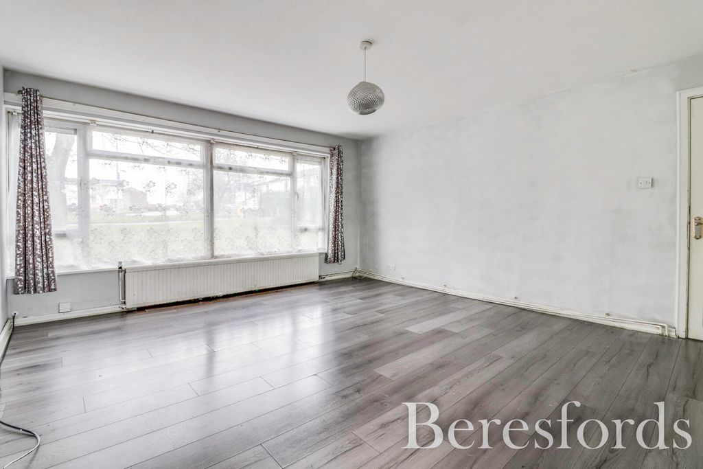 Property photo 2 of 11 Picture 2