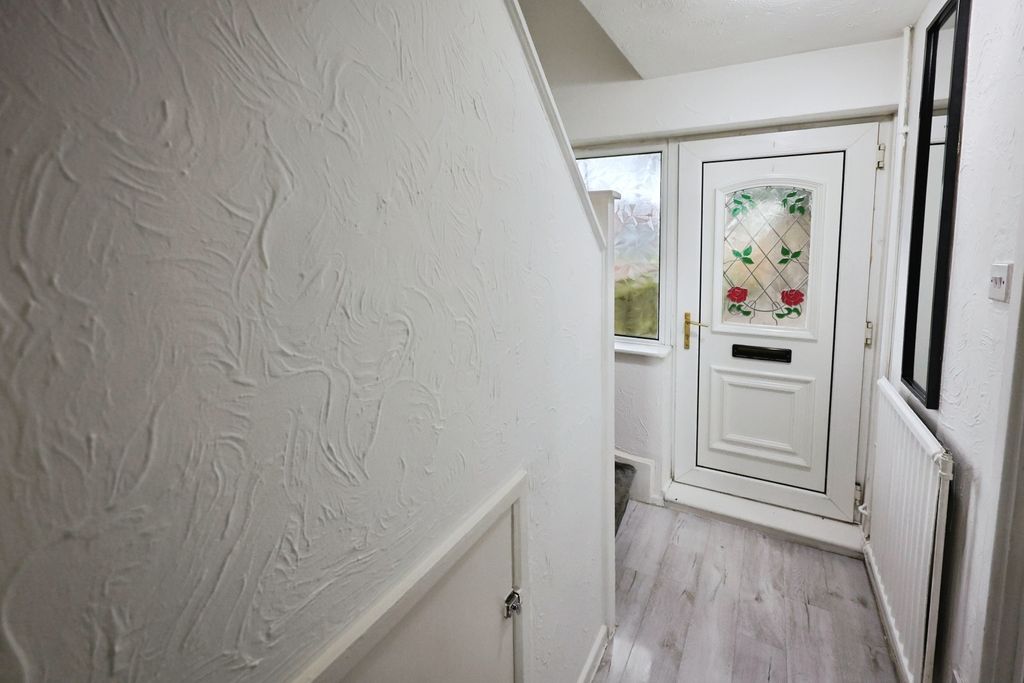 Property photo 2 of 13 Pbox-Img.Jpg