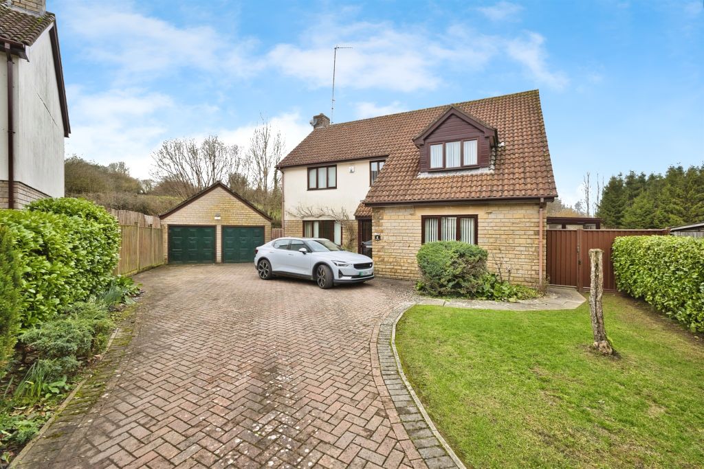 Property photo 1 of 20