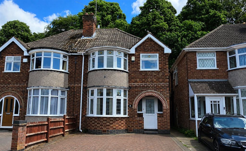 Property photo 1 of 22 Picture No. 28