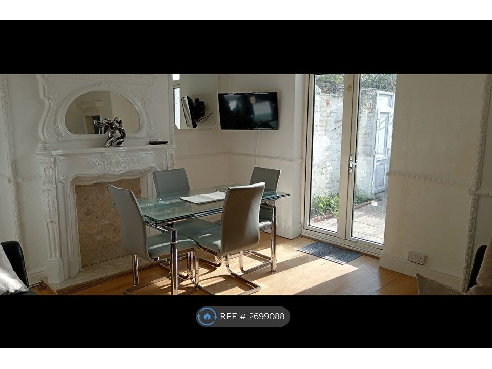 Property photo 1 of 30