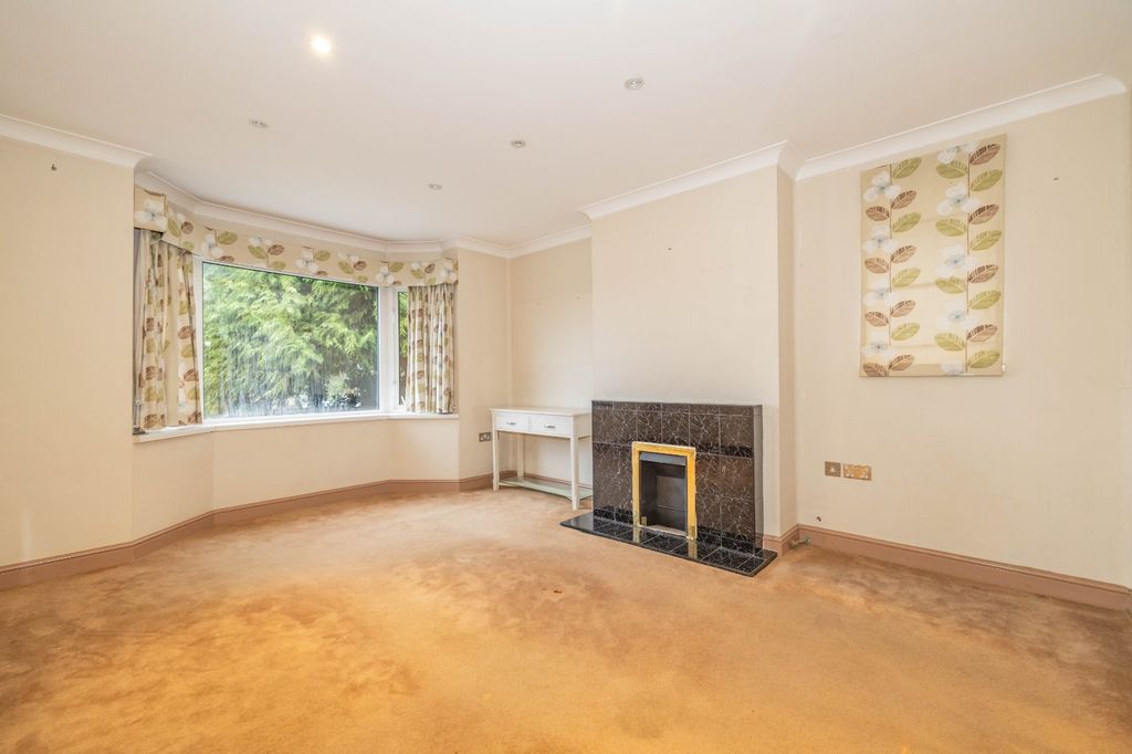 Property photo 2 of 17 Picture 2