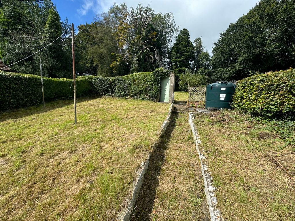 Property photo 3 of 20