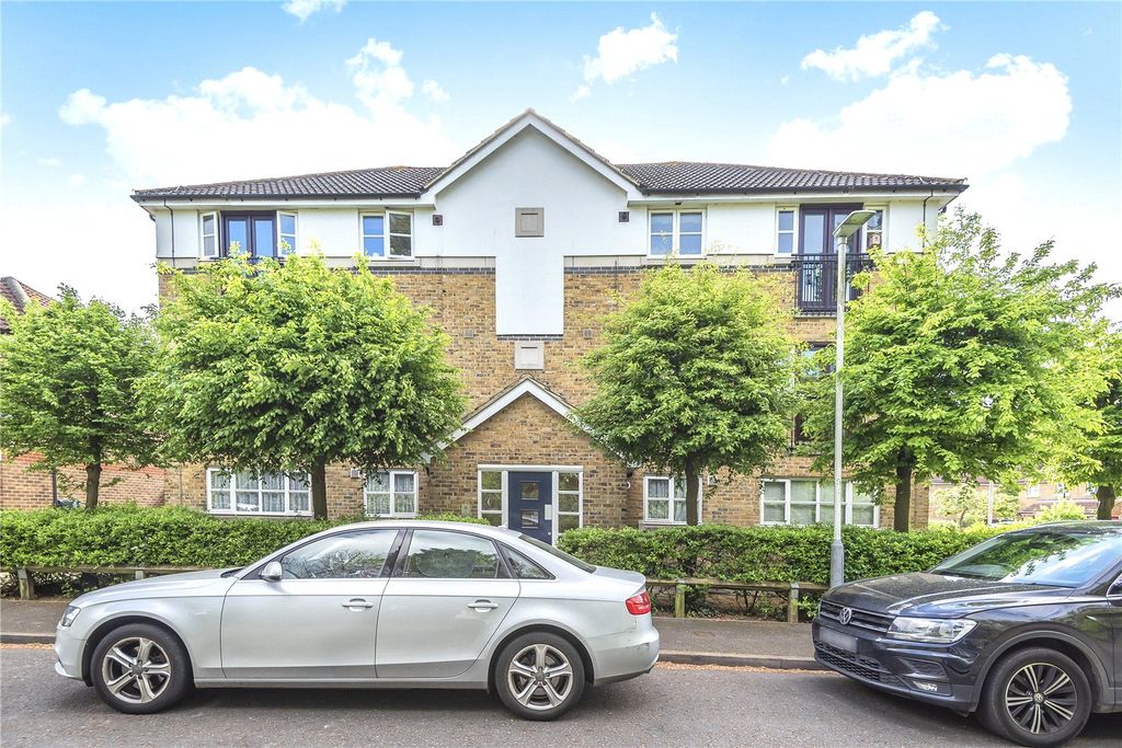 Property photo 1 of 18 Picture No. 01
