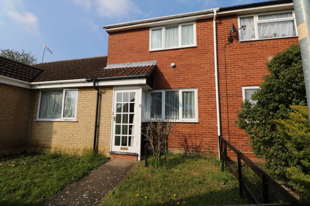 Property photo 1 of 11