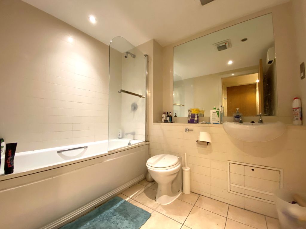 Property photo 3 of 4
