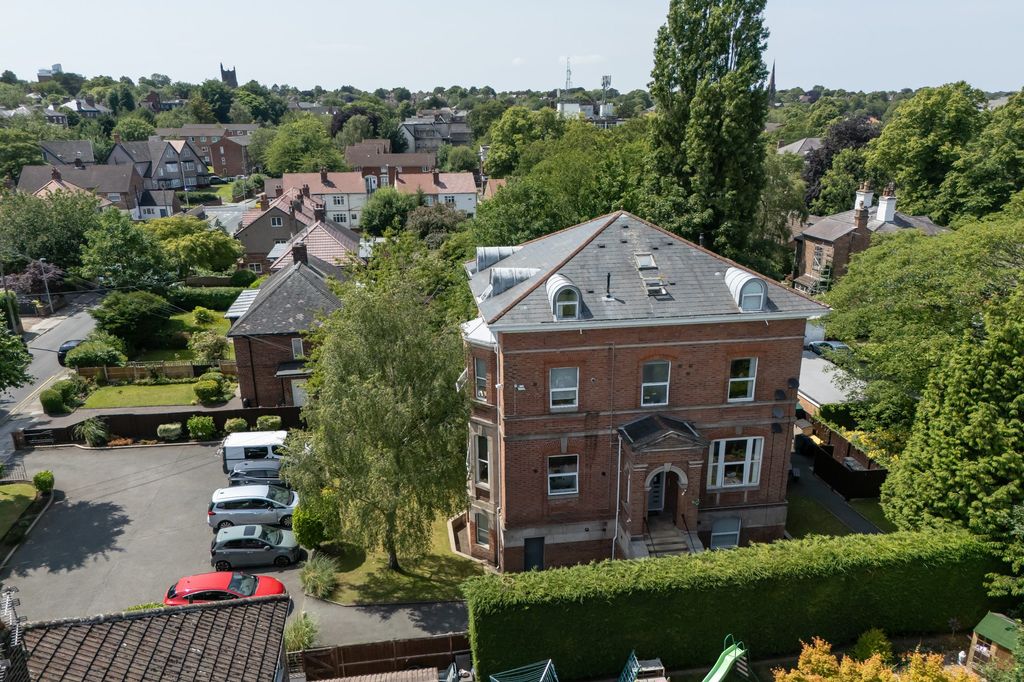 Property photo 2 of 5