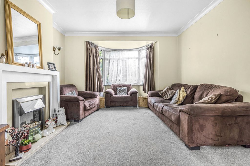 Property photo 3 of 16 Picture No. 15