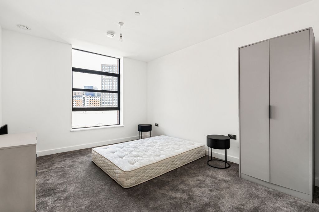 Property photo 3 of 22 5_57968