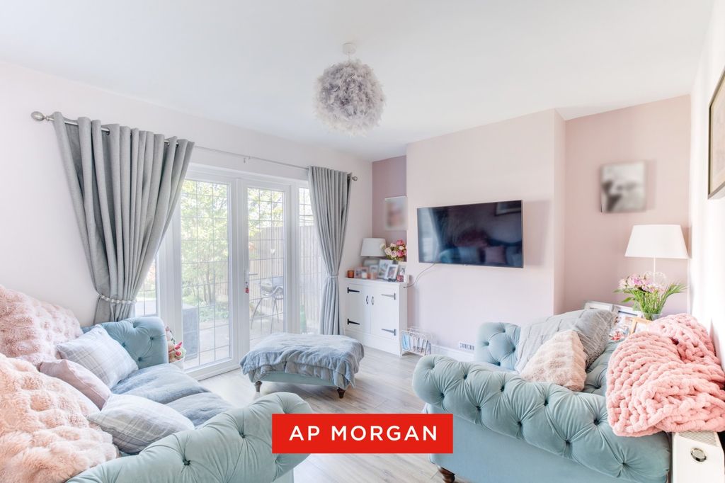 Property photo 2 of 25 Picture No. 02