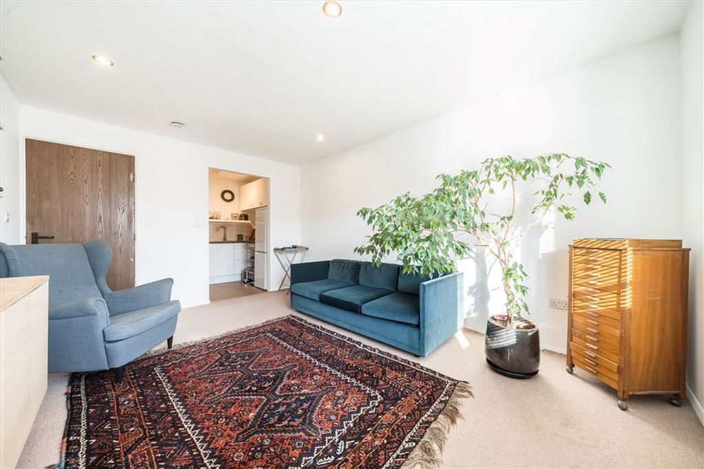 Property photo 2 of 4