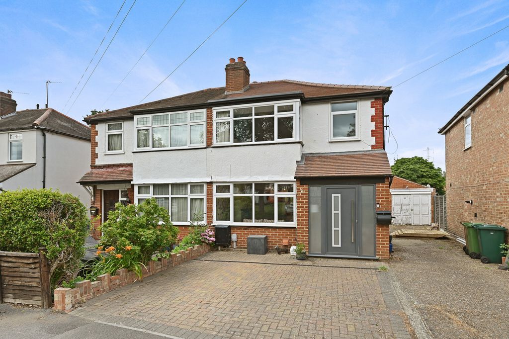 Property photo 2 of 12