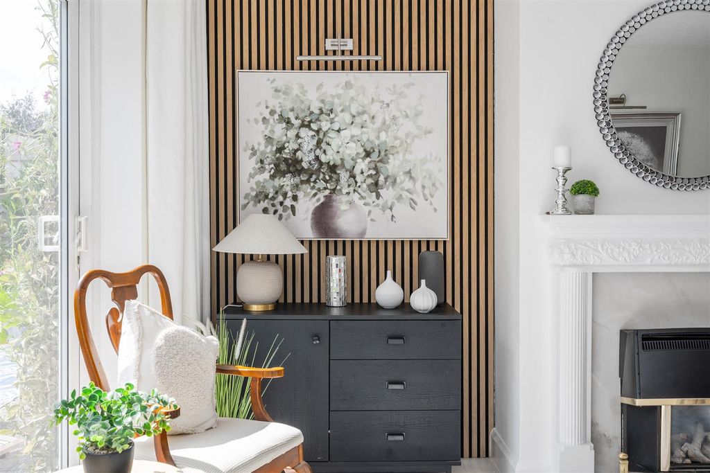 Property photo 2 of 24 108 Silhill Hall Road_64.Jpg