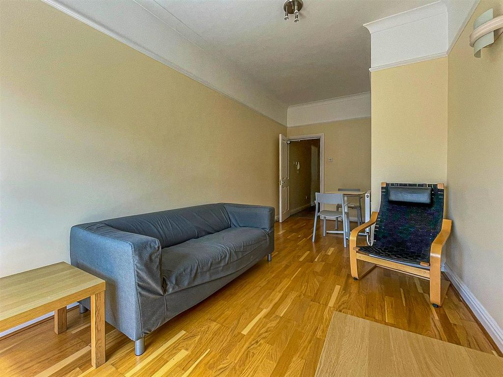 Property photo 1 of 6 Img.Jpg