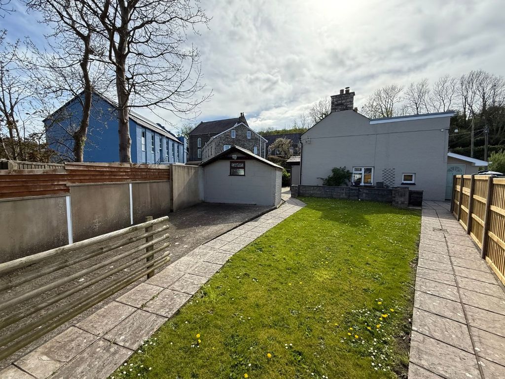 Property photo 3 of 30