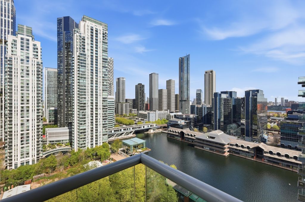 Property photo 2 of 15 Photo 2